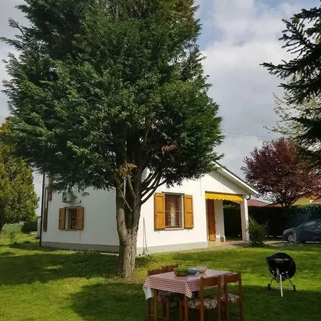 Via Massumatico Sen Pietro In Casale